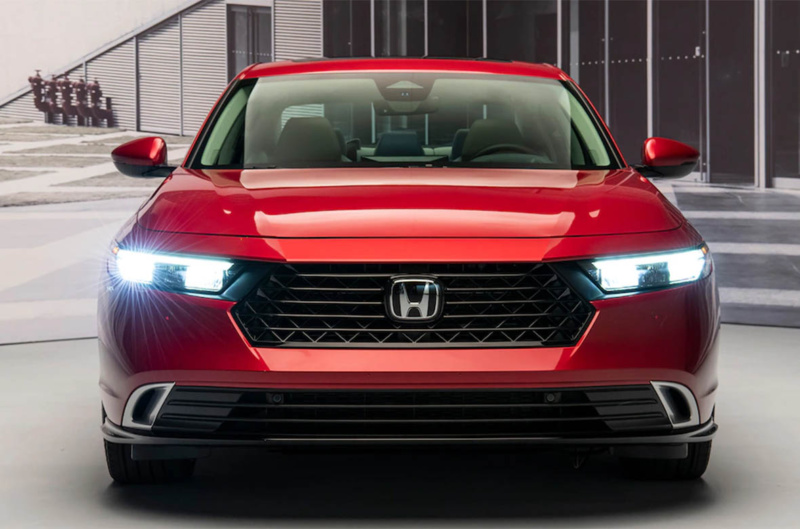 Огляд нової Honda Accord: характеристики, комплектації, пераваги та недоліки